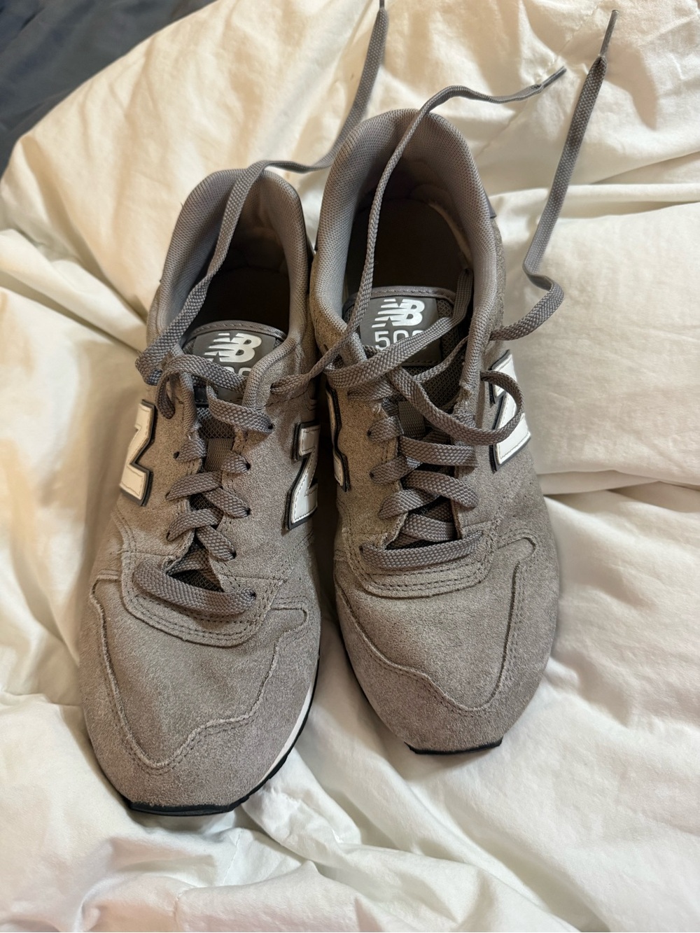 New Balance 500 Women’s Suede Sneakers in Grey